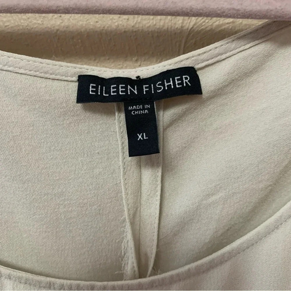 Eileen Fisher Silk Georgette Crepe U-Neck Side Drape Shell Top in Bone Size XL - Picture 8 of 9